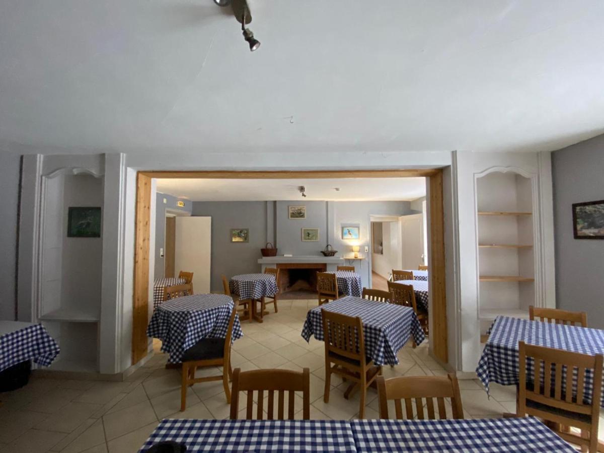 Chez Herve Le Chatelet La Chaux Neuve Екстериор снимка